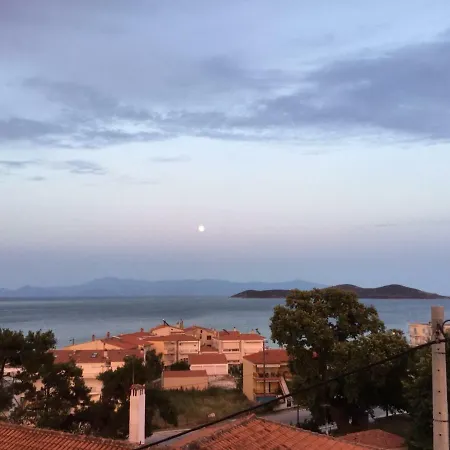 Vista Al Mar Apartmán Néa Péramos