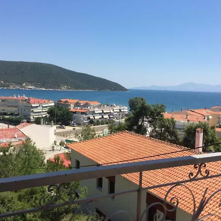 Vista Al Mar * Néa Péramos